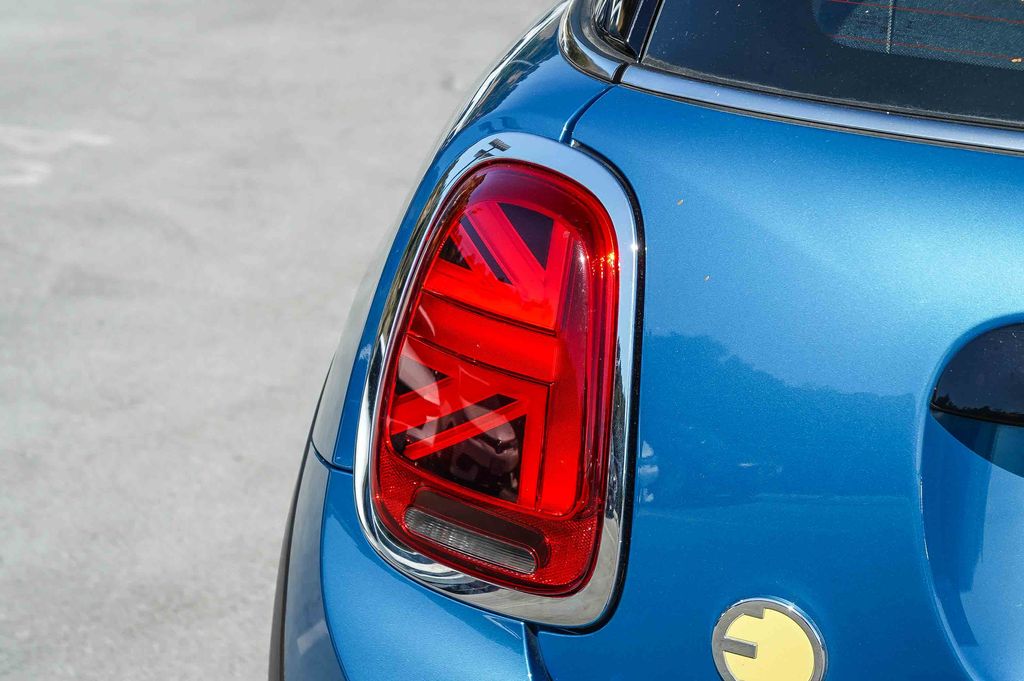 Thumbnail: 2024 MINI Cooper - 19