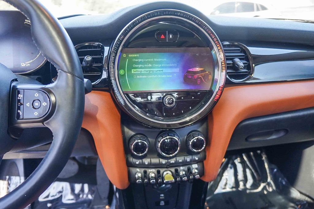 Thumbnail: 2024 MINI Cooper - 9