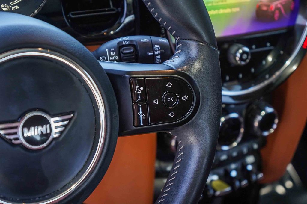 Thumbnail: 2024 MINI Cooper - 24
