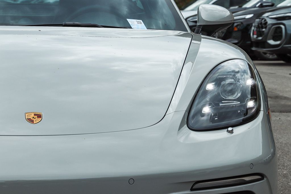 Thumbnail: 2025 Porsche 718 Cayman - 16