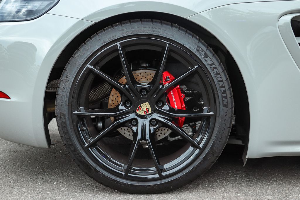 Thumbnail: 2025 Porsche 718 Cayman - 19