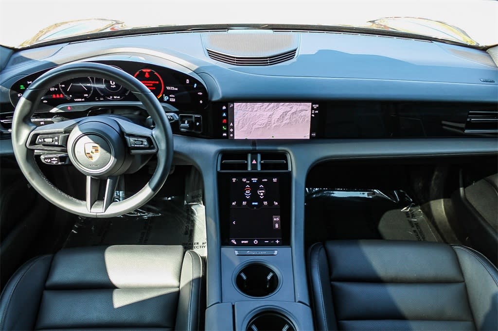 2022 Porsche Taycan Turbo S 2