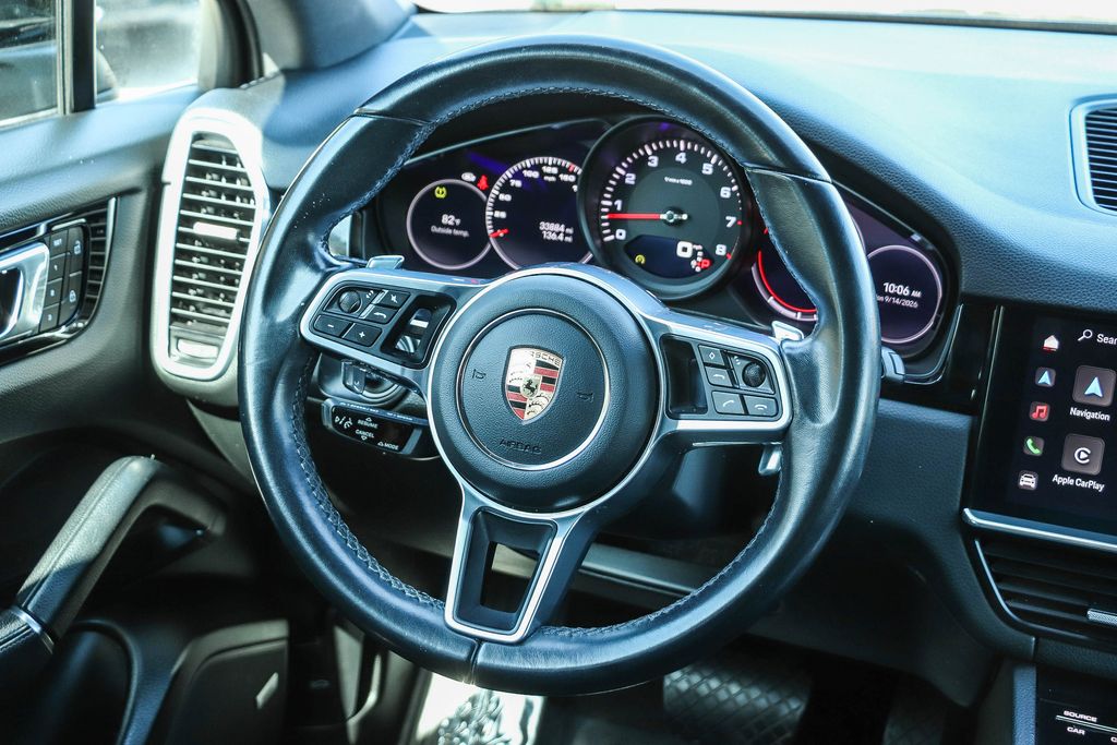 Thumbnail: 2023 Porsche Cayenne - 13