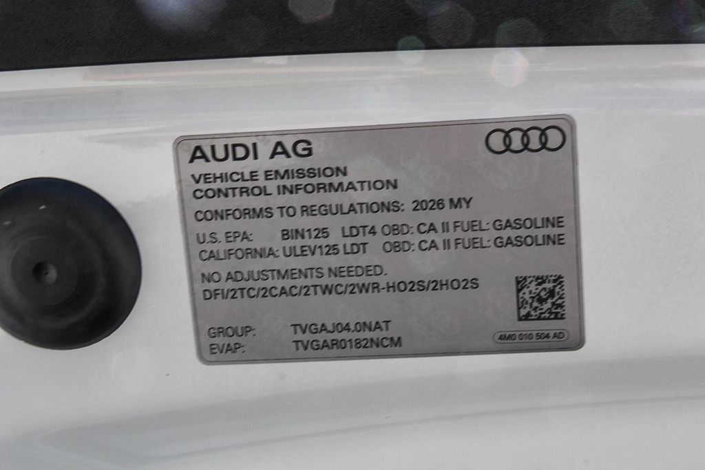Thumbnail: 2026 Audi RS Q8 - 15