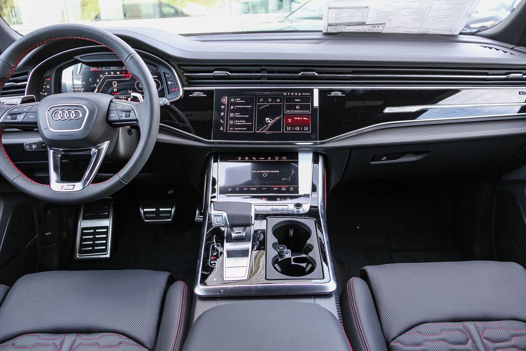 Thumbnail: 2026 Audi RS Q8 - 2