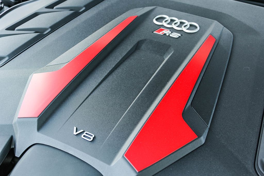 Thumbnail: 2026 Audi RS Q8 - 28