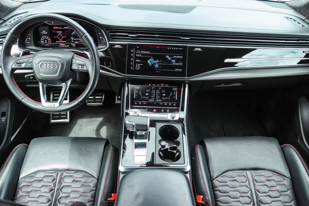 Thumbnail: 2022 Audi RS Q8 - 2