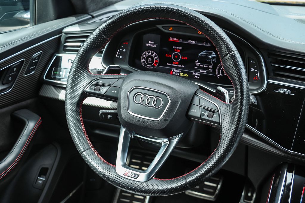 Thumbnail: 2022 Audi RS Q8 - 13