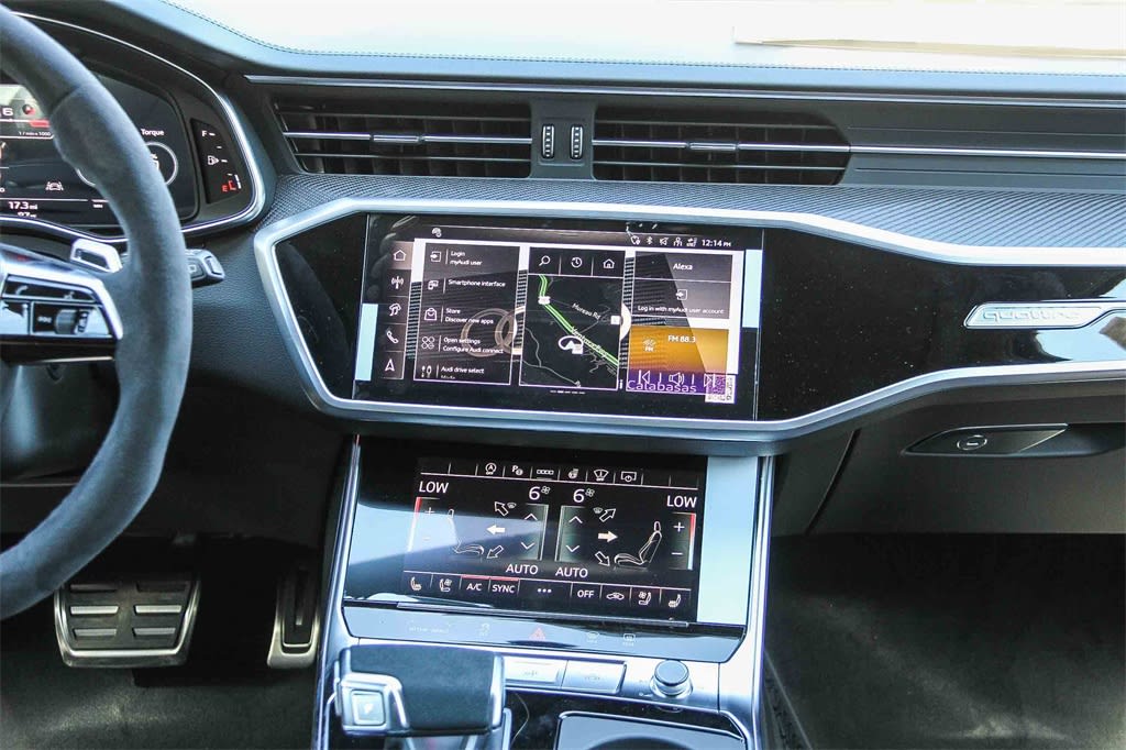 Thumbnail: 2026 Audi RS 6 - 9