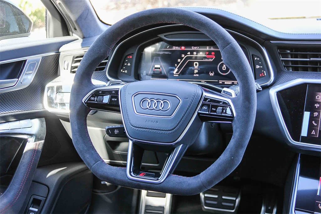 Thumbnail: 2026 Audi RS 6 - 8