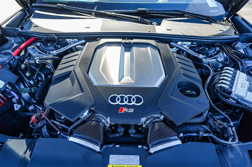 Thumbnail: 2026 Audi RS 6 - 8
