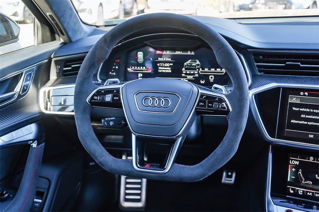 Thumbnail: 2026 Audi RS 6 - 9