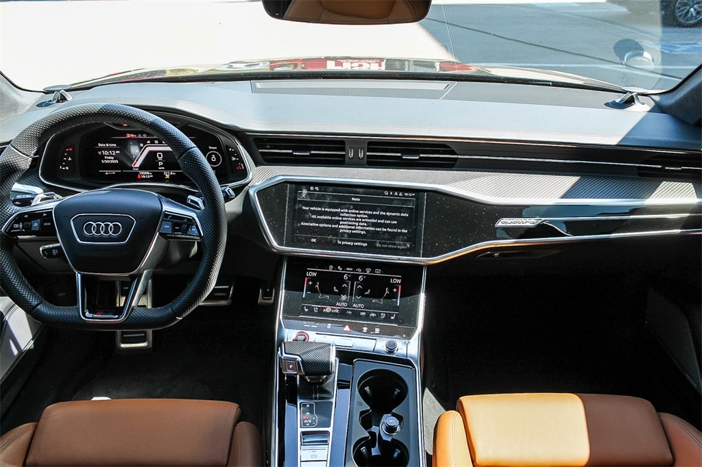 Thumbnail: 2024 Audi RS 6 - 2