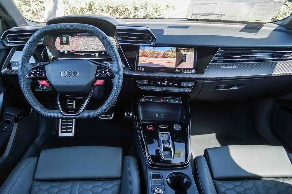 Thumbnail: 2026 Audi RS 3 - 2