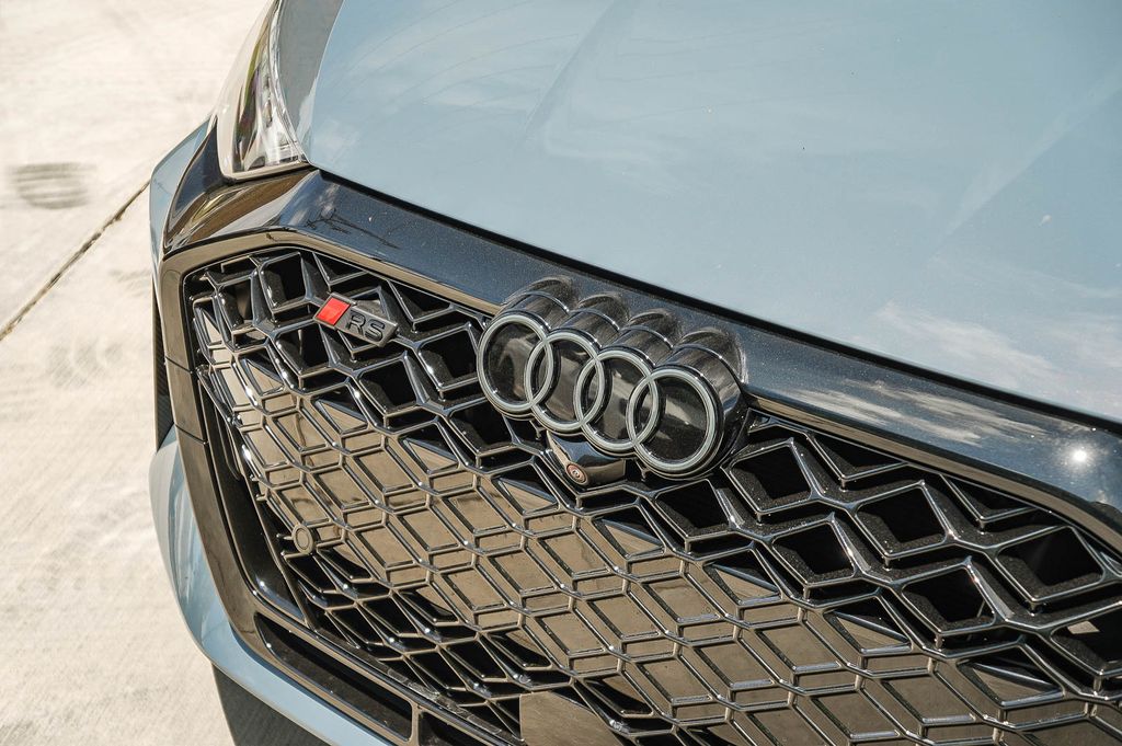 Thumbnail: 2026 Audi RS 3 - 21