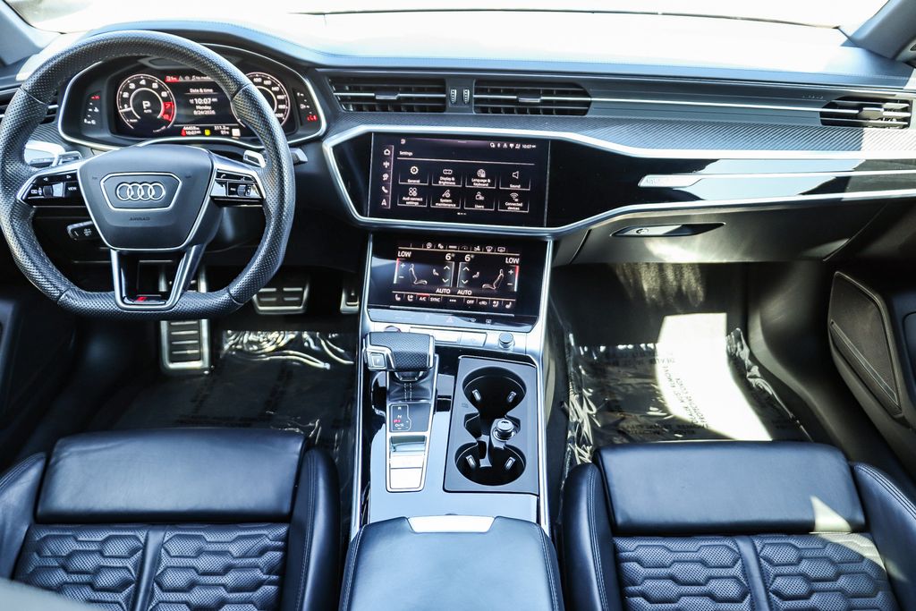Thumbnail: 2024 Audi RS 7 - 2