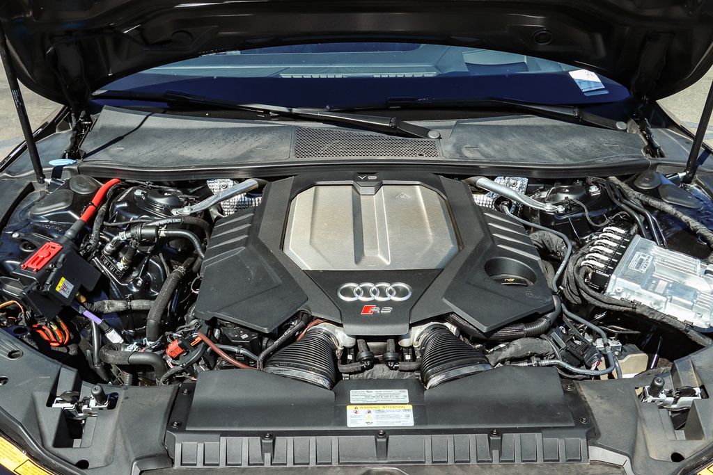 Thumbnail: 2024 Audi RS 7 - 7