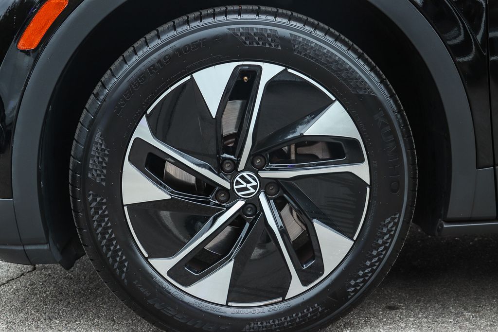 Thumbnail: 2022 Volkswagen ID.4 - 21