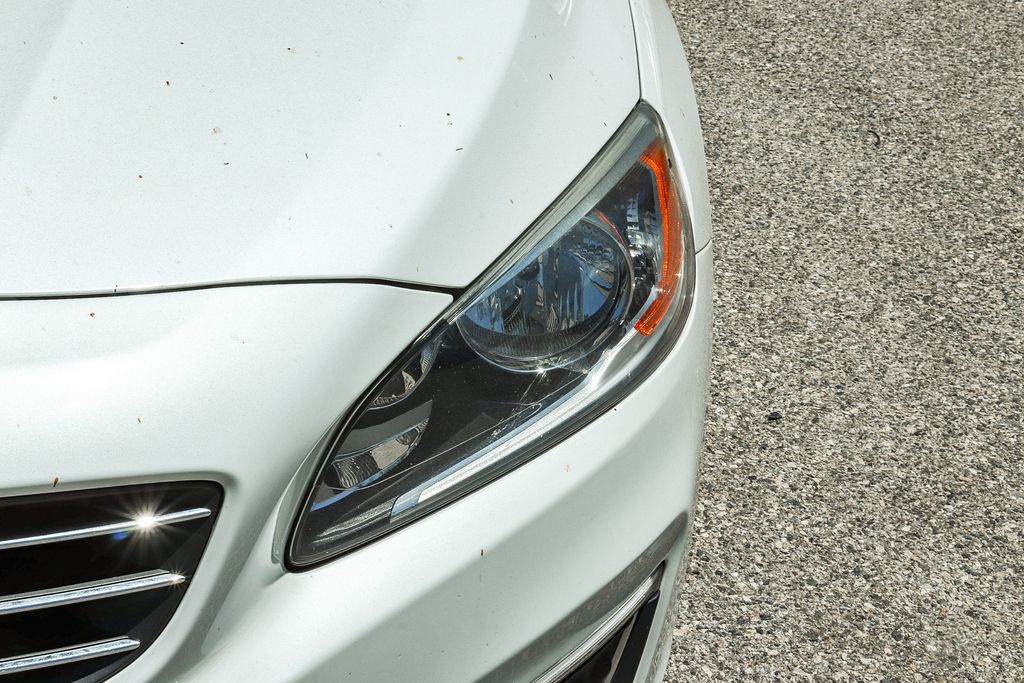 Thumbnail: 2017 Volvo V60 - 19
