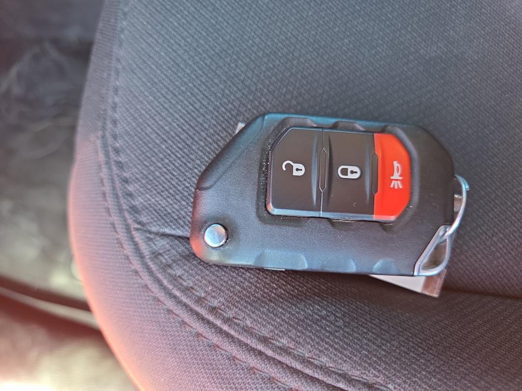 Thumbnail: 2021 Jeep Wrangler - 19
