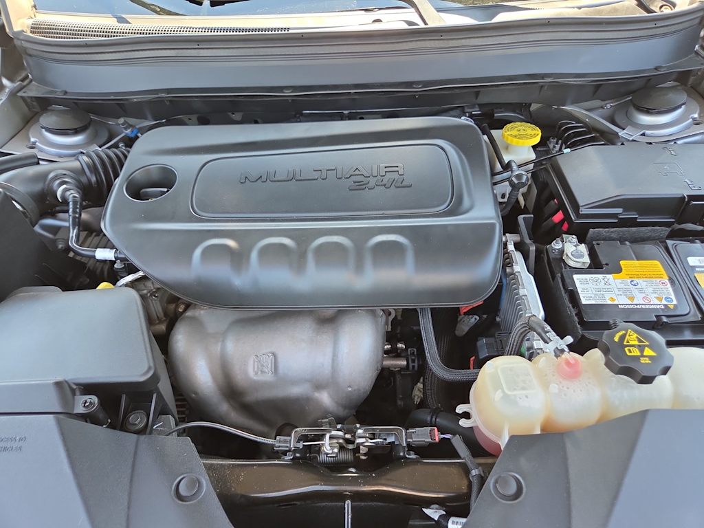 Thumbnail: 2019 Jeep Cherokee - 9