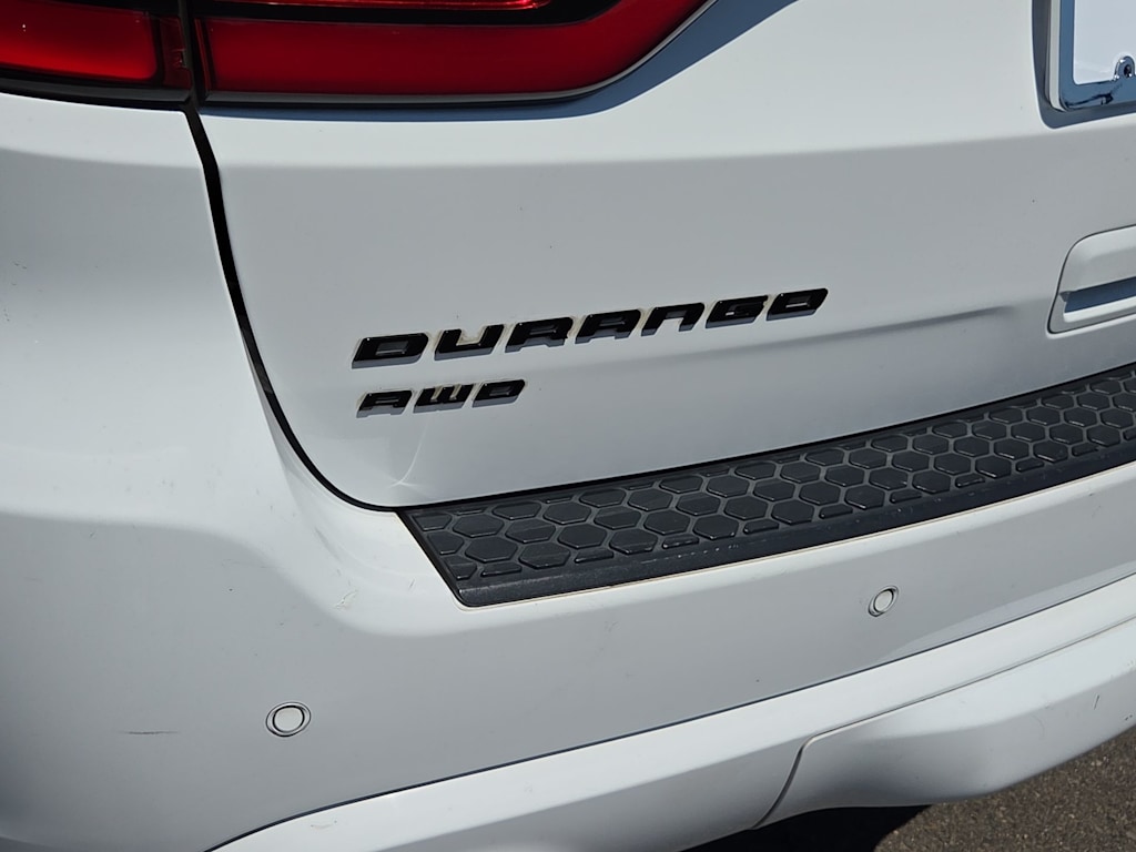 Thumbnail: 2017 Dodge Durango - 7