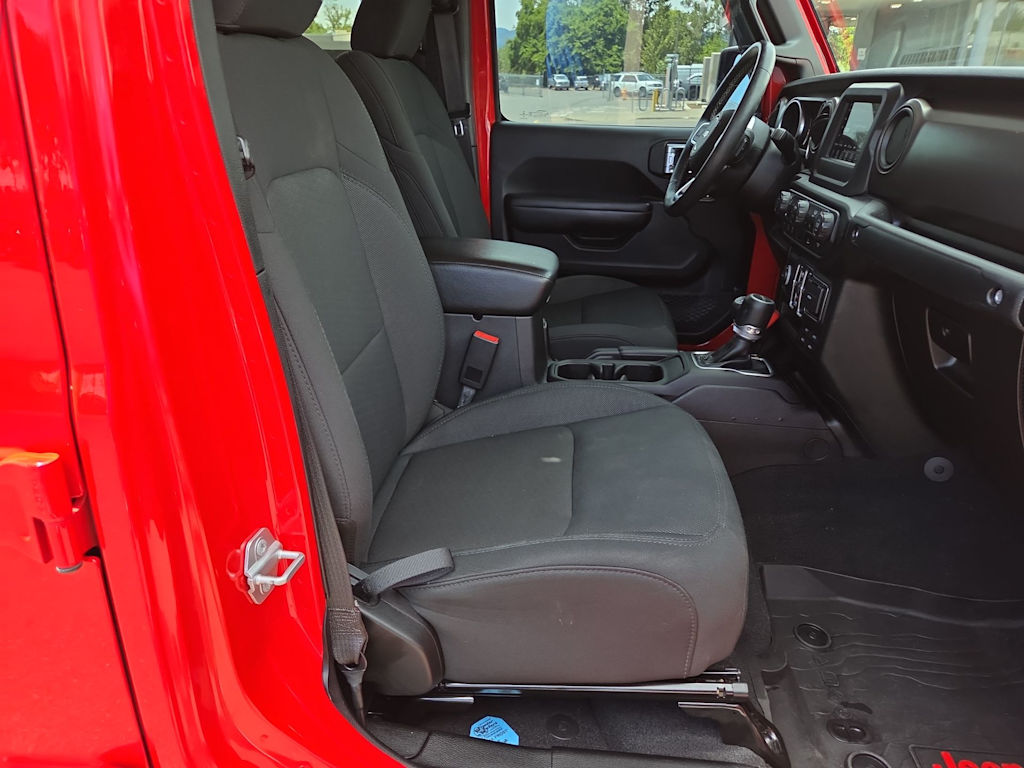 Thumbnail: 2020 Jeep Gladiator - 12