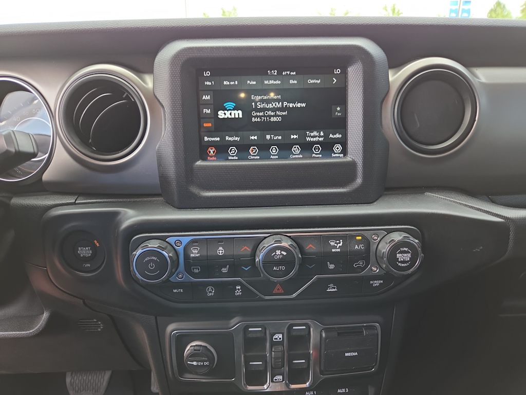 Thumbnail: 2020 Jeep Gladiator - 15