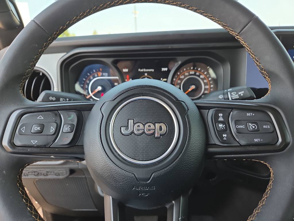 Thumbnail: 2024 Jeep Gladiator - 14