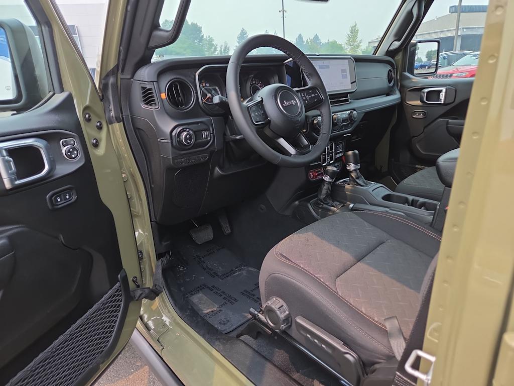 Thumbnail: 2026 Jeep Gladiator - 2