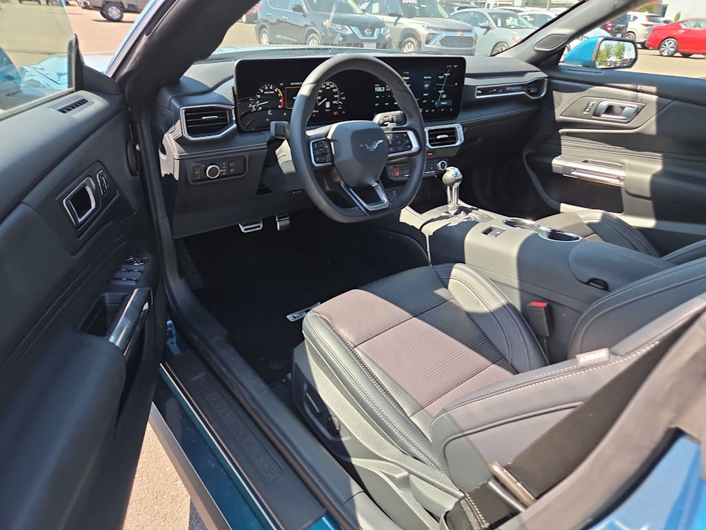 Thumbnail: 2026 Ford Mustang - 2