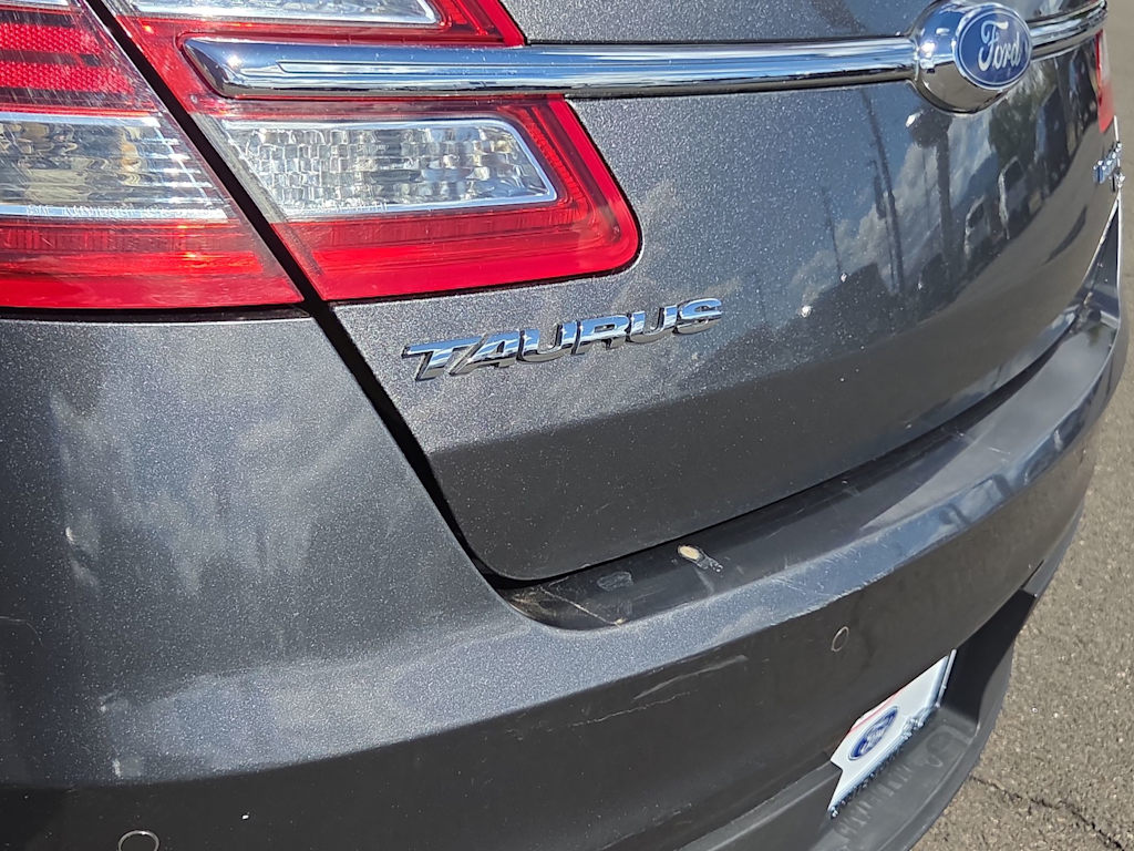 Thumbnail: 2016 Ford Taurus - 26