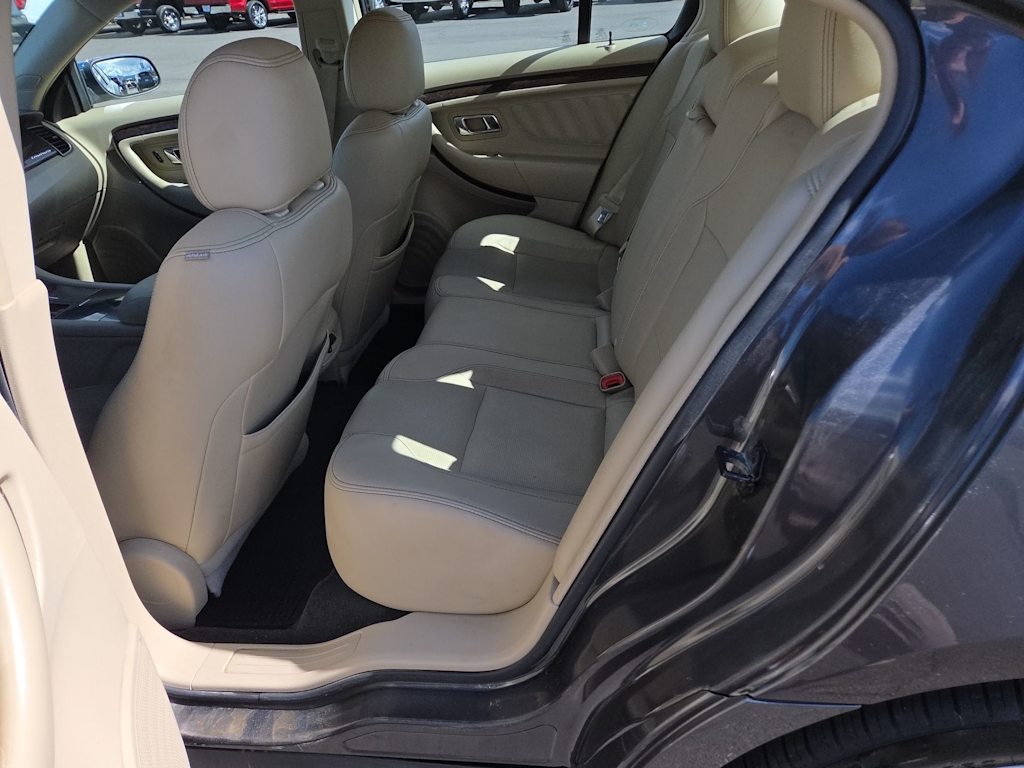 Thumbnail: 2016 Ford Taurus - 27