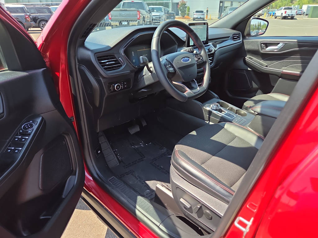Thumbnail: 2025 Ford Escape - 2