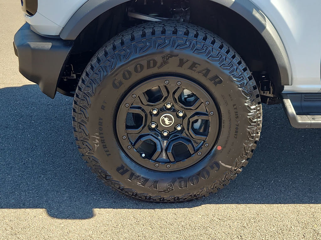 Thumbnail: 2026 Ford Bronco - 7
