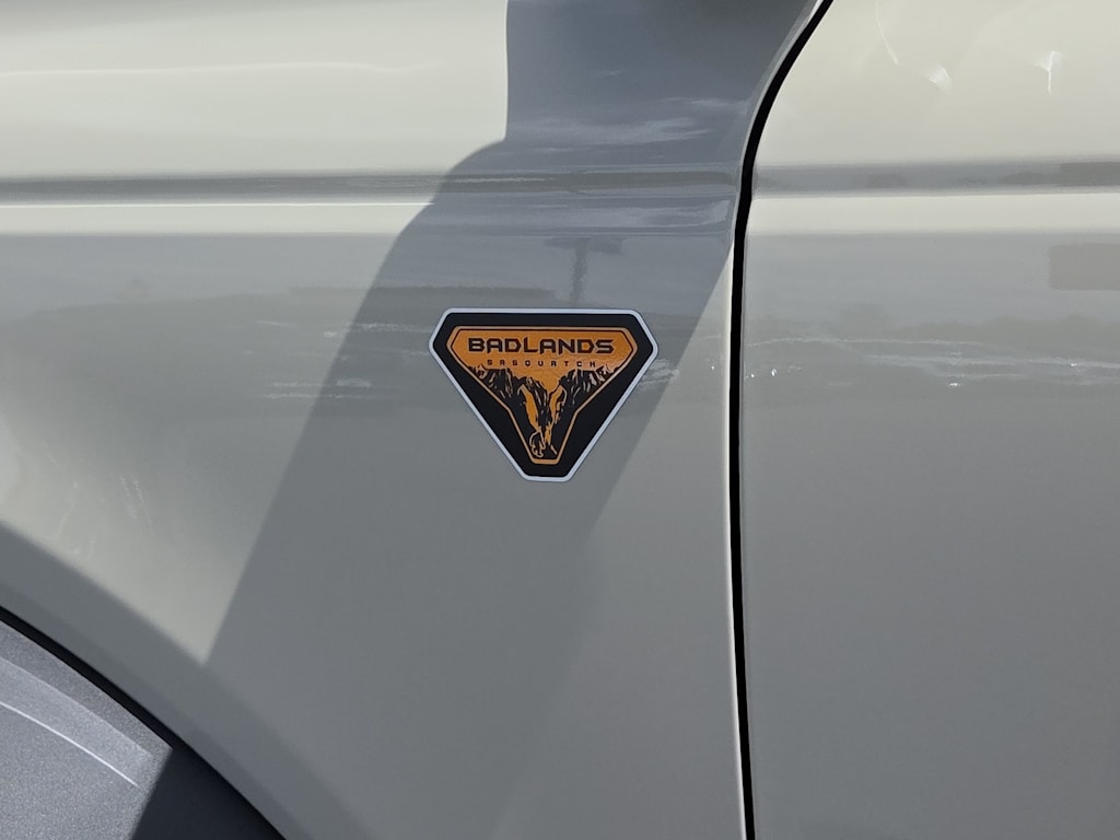 Thumbnail: 2026 Ford Bronco - 7