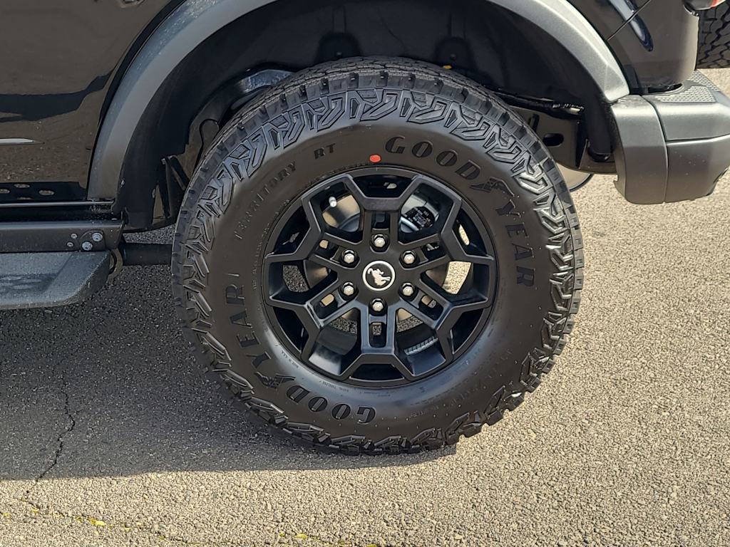 Thumbnail: 2026 Ford Bronco - 7