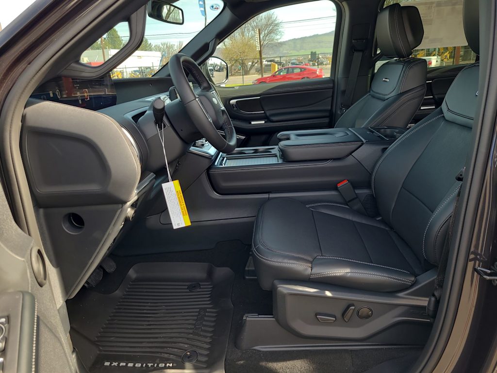 Thumbnail: 2026 Ford Expedition MAX - 9