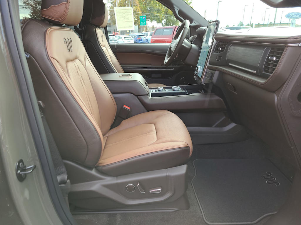 2024 Ford Expedition MAX King Ranch 28