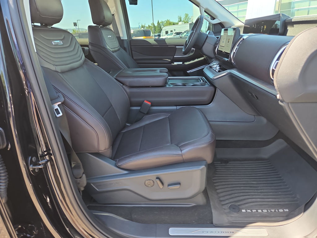 Thumbnail: 2025 Ford Expedition - 27