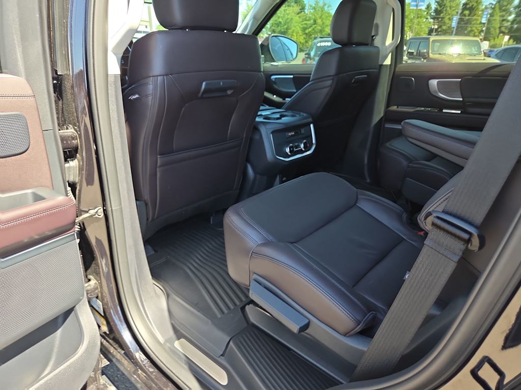 Thumbnail: 2025 Ford Expedition - 12