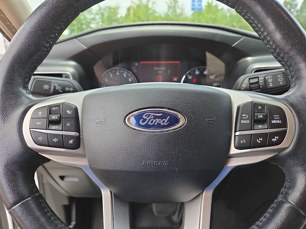 Thumbnail: 2021 Ford Explorer - 27