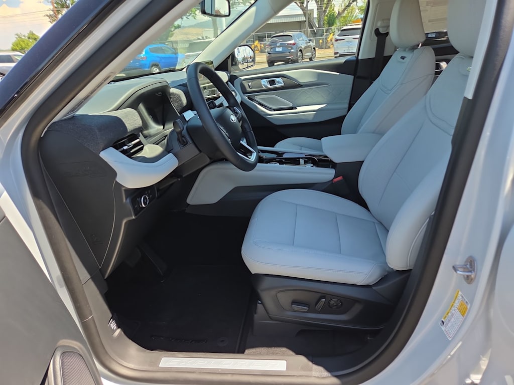 Thumbnail: 2026 Ford Explorer - 11
