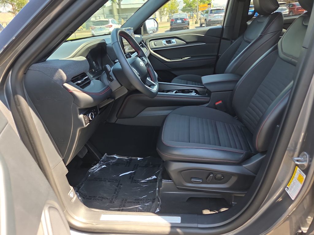 Thumbnail: 2026 Ford Explorer - 10