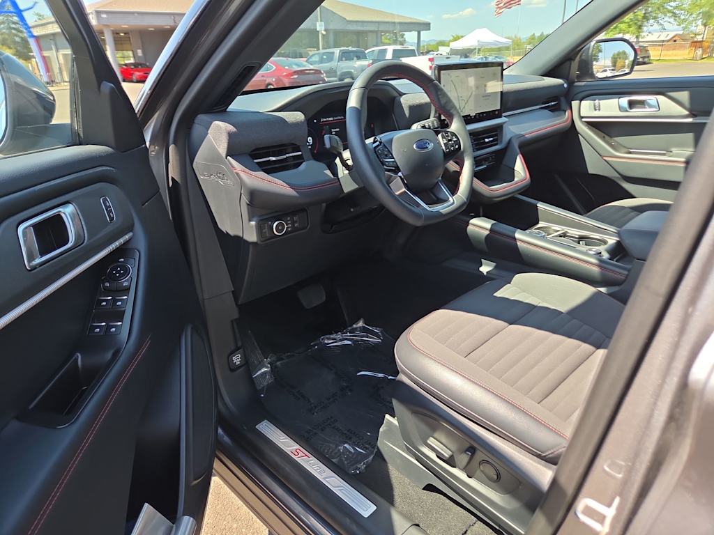 Thumbnail: 2026 Ford Explorer - 2
