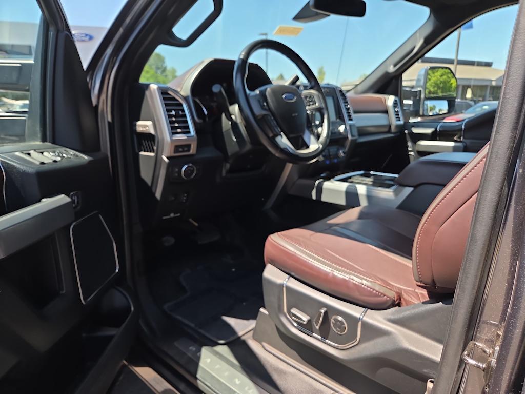 Thumbnail: 2017 Ford F-250 - 2