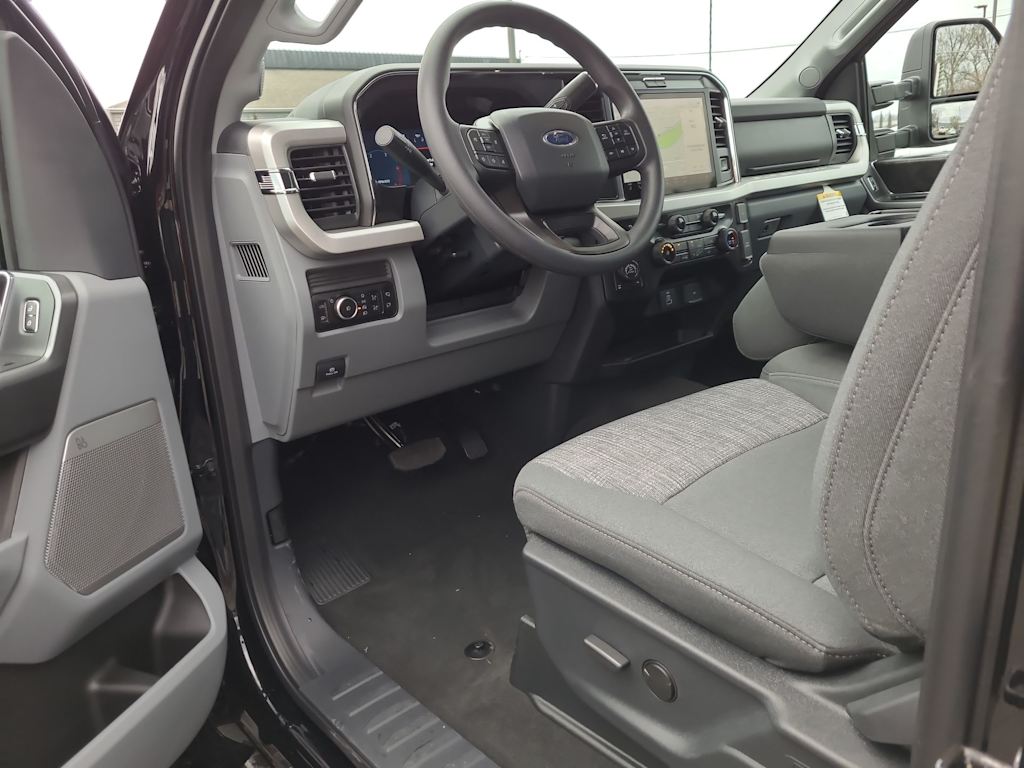 Thumbnail: 2026 Ford F-250 - 9