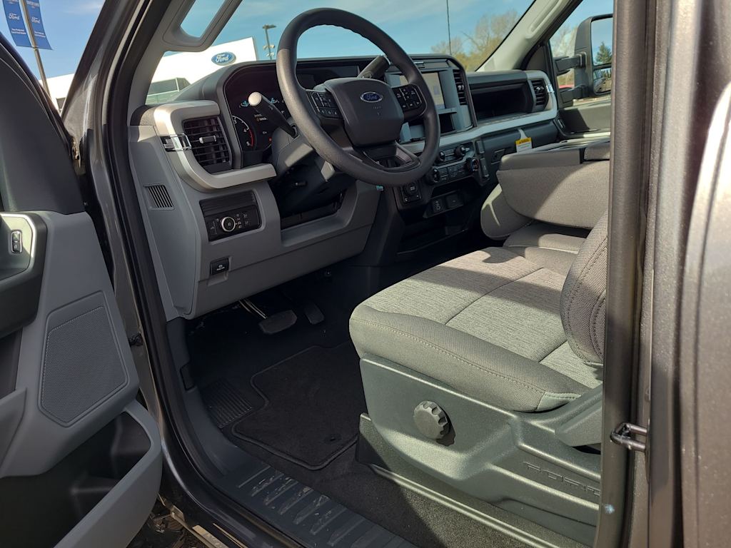 Thumbnail: 2026 Ford F-250 - 10