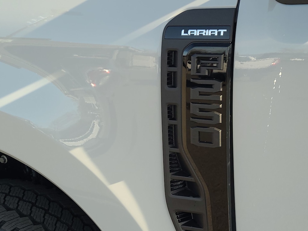 Thumbnail: 2026 Ford F-250 - 17