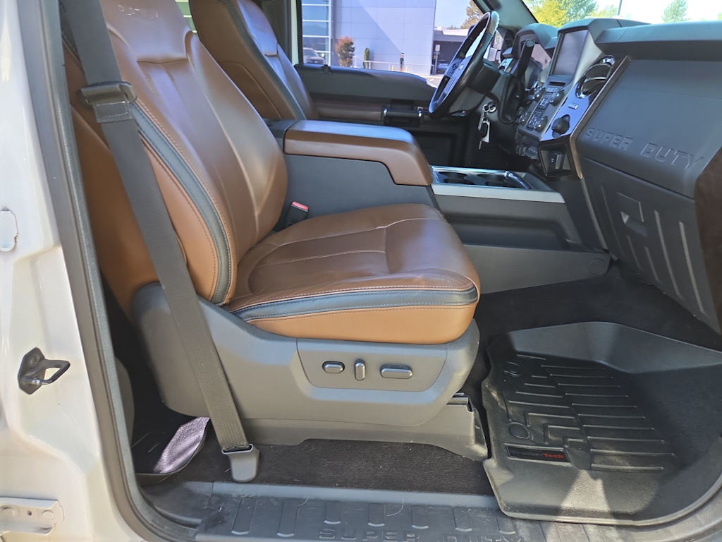 Thumbnail: 2016 Ford F-450 - 11